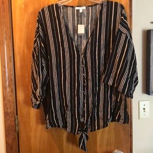 Women’s blouse Maurice’s front tie
